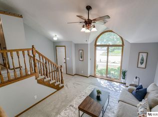 4900 Bunker Hill Rd, Lincoln, NE 68521