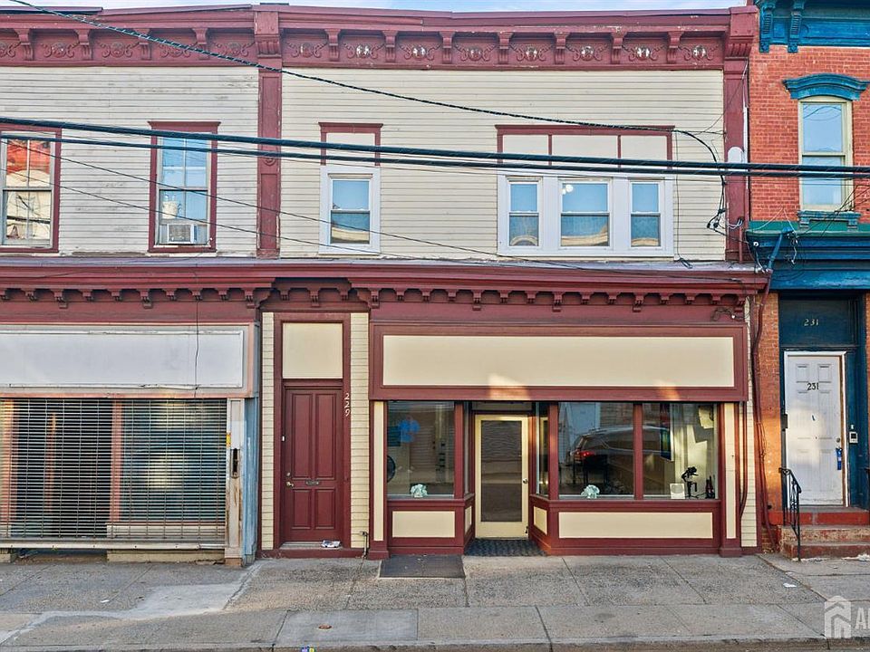 1st image of 229 Old Bergen Rd