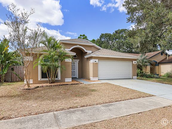 3rd image of 10223 Allenwood Dr