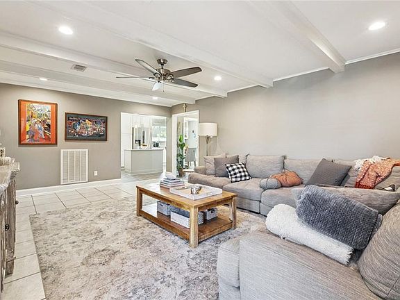 5th image of 5033 Alexander Dr