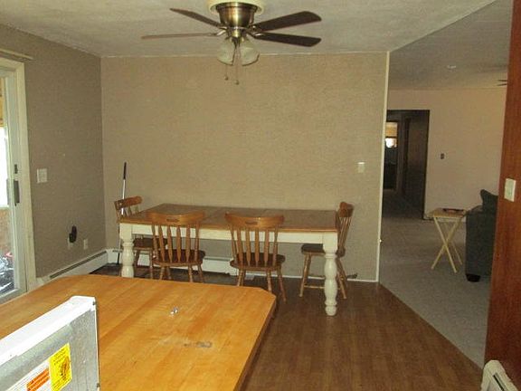 3rd image of 2209 Mary Ann Dr