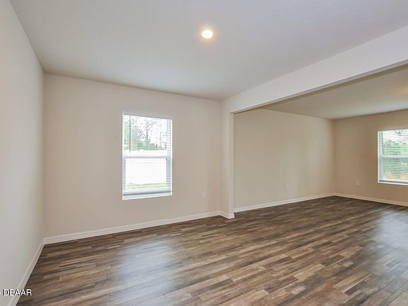 5th image of 20 Pennsylvania Ln