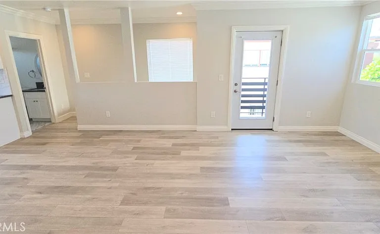 10824 Long Beach Blvd — Photo 26