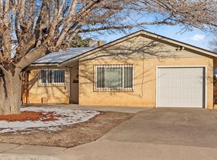 1608 Erbbe St NE, Albuquerque, NM 87112