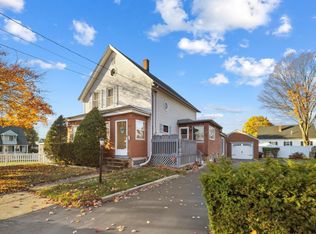 98 Manning St, Manchester, NH 03103