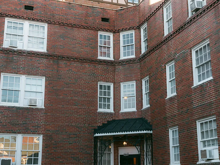 2826 Thornhill Rd #291A — Photo 2
