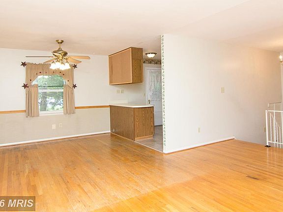 4th image of 201 Glyndon Dr