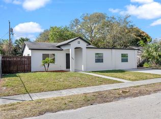 145 W 34th St, Riviera Beach, FL 33404