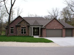 196 Willow Rdg, Four Seasons, MO 65049