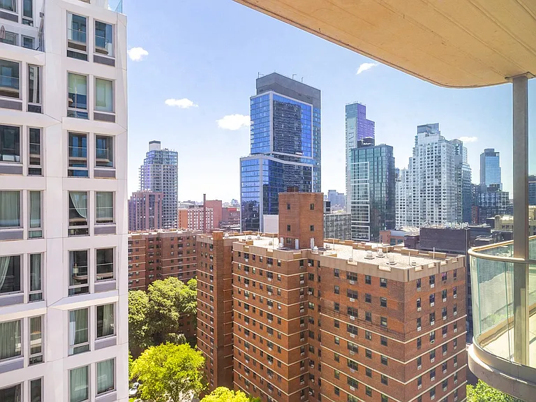 106 Fleet Pl #5D — Photo 6