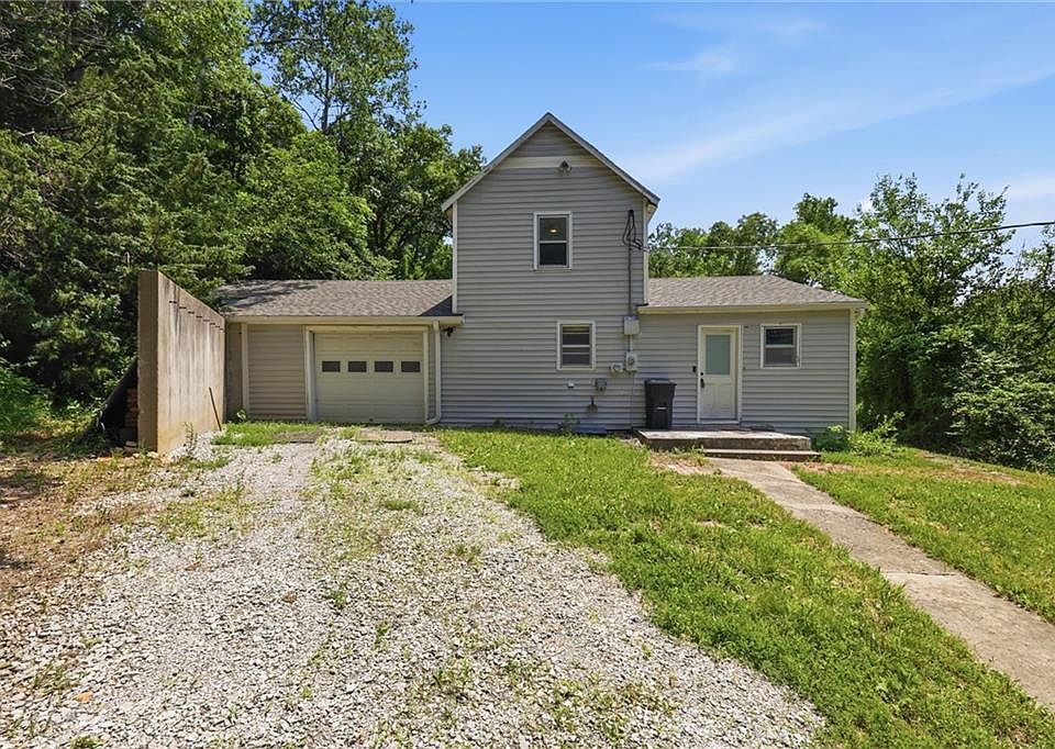 1st image of 22465 Cogan Rd