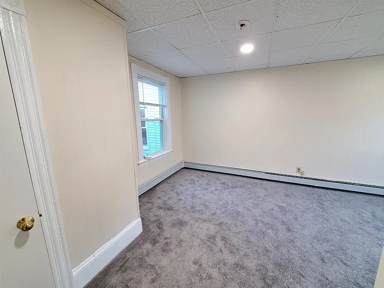 239 Columbia St #1 — Photo 4