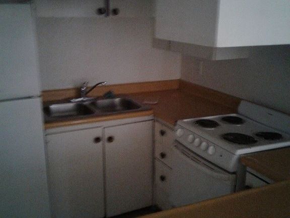 5th image of 2565 Lynnwood St APT 12