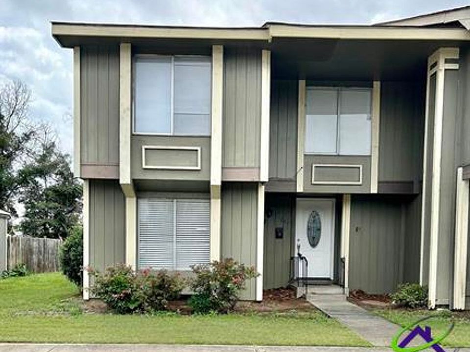 1st image of 207 Stoneridge Dr