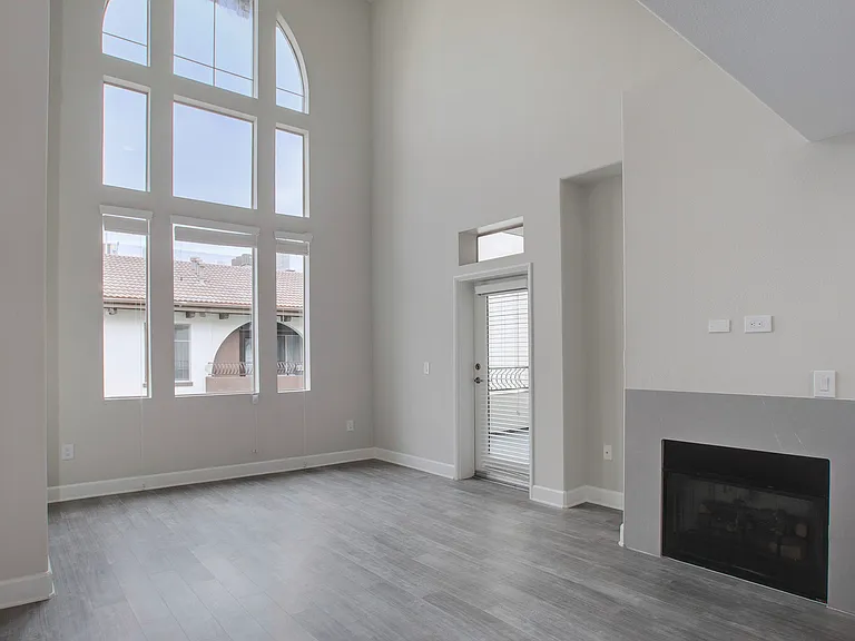 6221 W 3rd St #1-420 — Photo 6