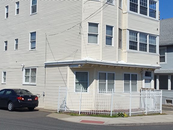 5th image of 100 Orland St #3R