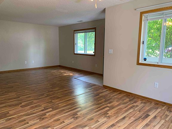 4th image of 2529 Wimbledon Pl