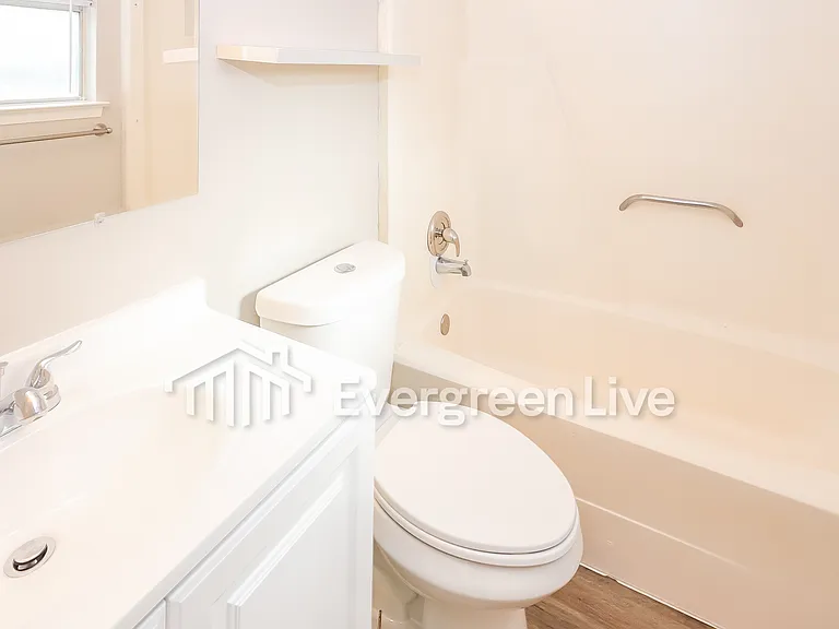 5930 Cliff Valley Dr — Photo 8