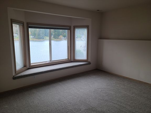 3rd image of 4012 52nd Avenue Ct NW