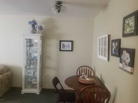 4th image of 5032 Beech Ct