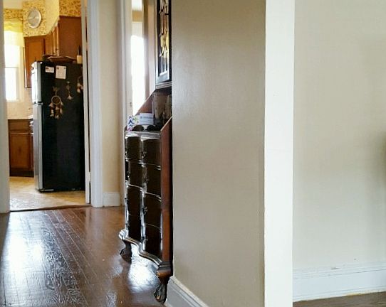 5th image of 2572 48th St