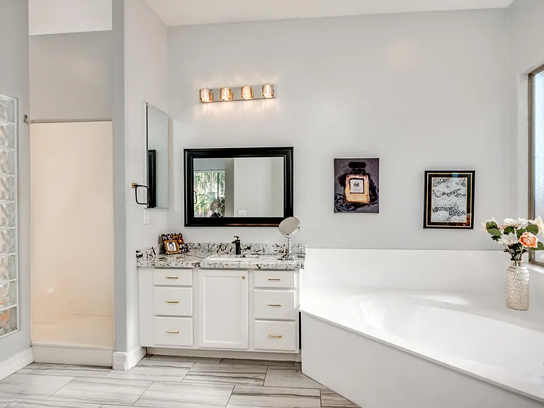 1230 E Canary Dr — Photo 27
