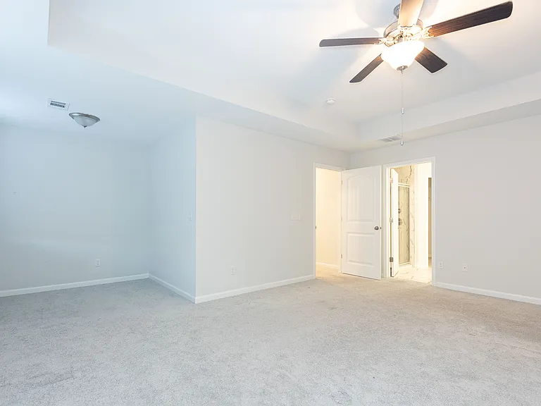 4510 Mountain Ivy Dr — Photo 22