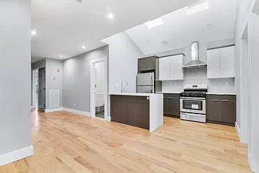 Rented by Brownstone Property Group