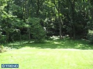 962 Conestoga Rd, Bryn Mawr, PA 19010