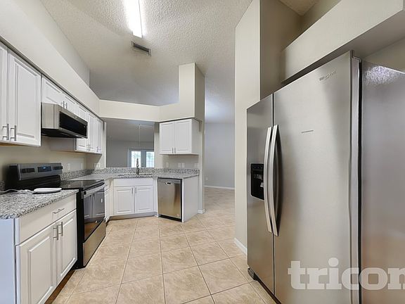 4th image of 13232 Prestwick Dr