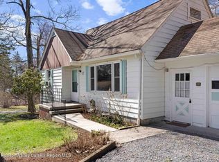 17 Hickory Lane, Glenford, NY 12433