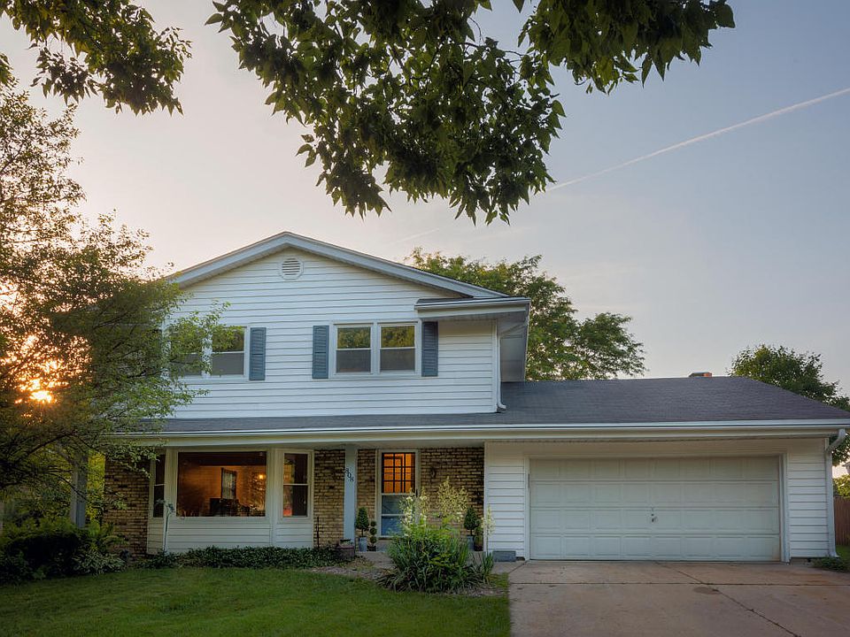 1st image of 808 S Comanche Ln