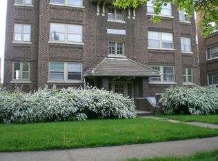 2757 Lancashire Rd, Cleveland, OH 44106