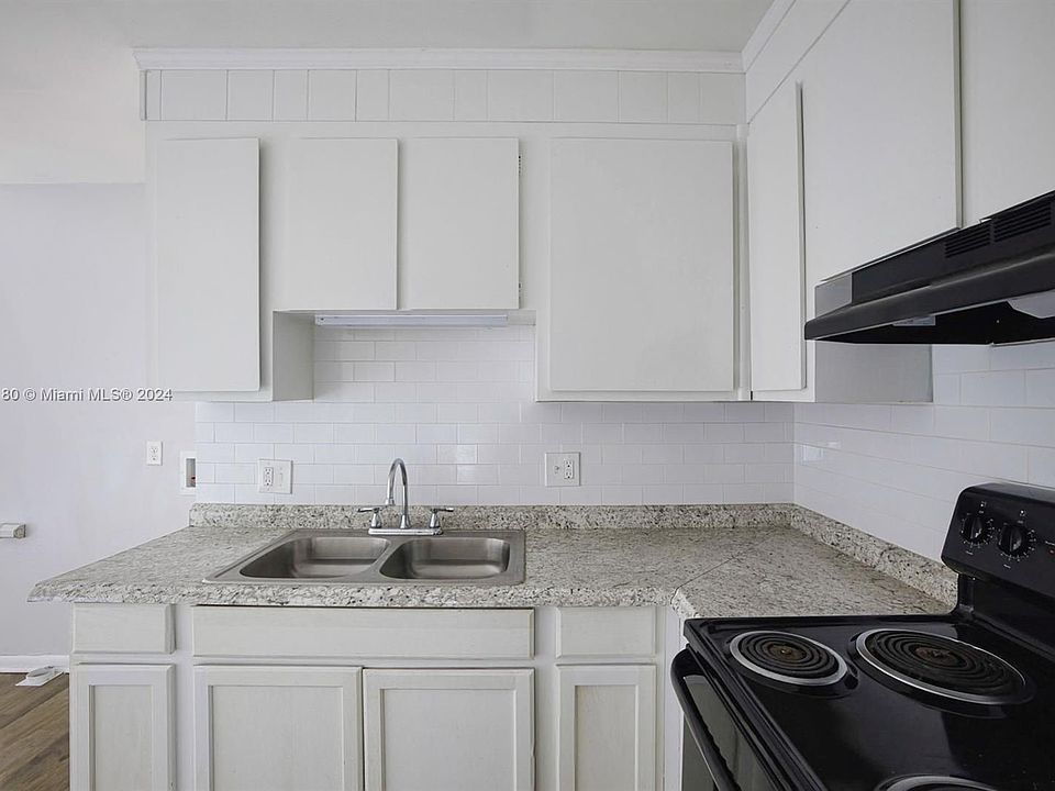 Shamrock Apartments 404 Russell Pkwy Warner Robins GA Zillow