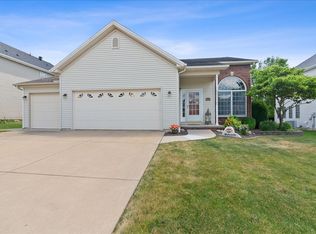 3609 Wine Way, Bloomington, IL