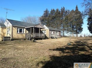 37 Charleston Springs Rd, Millstone Township, NJ 08510