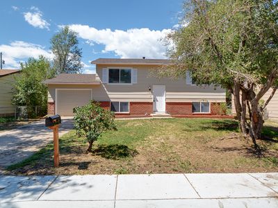 1128 Cambridge Ave, Colorado Springs, CO, 80906