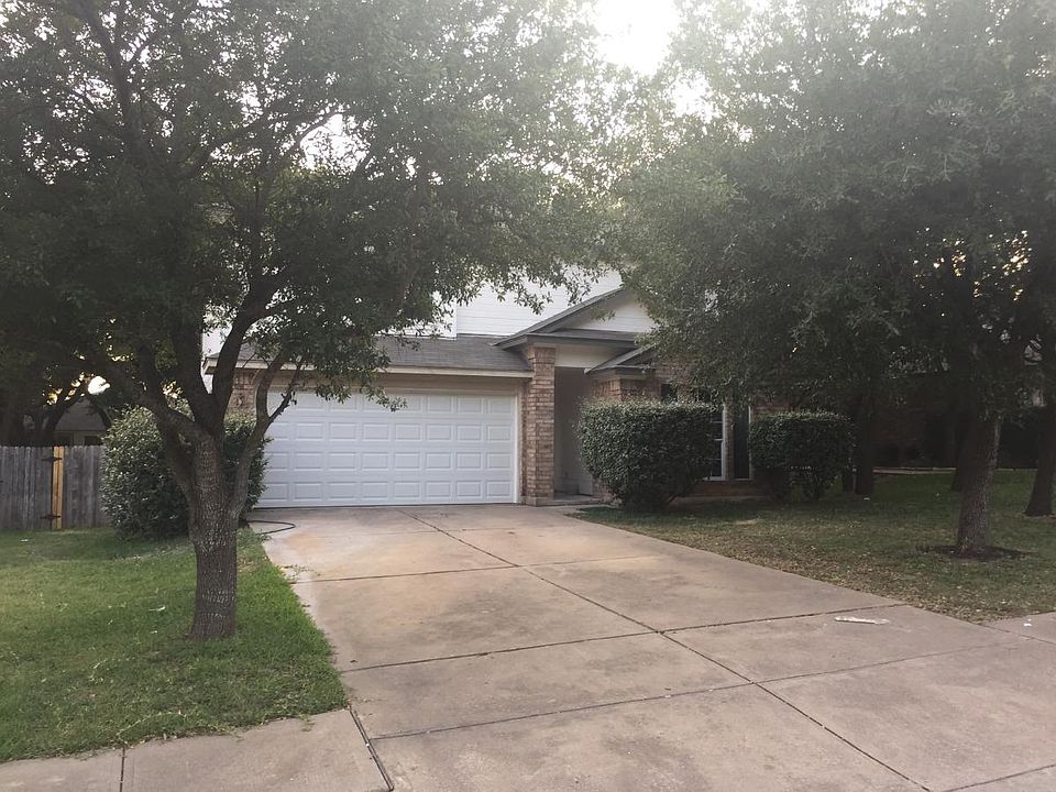 Beautiful Two-Story Home - new garage door