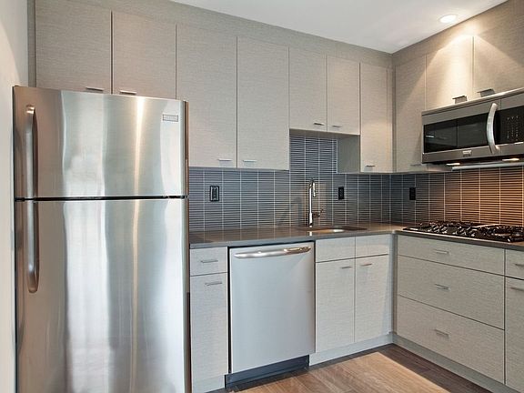 5th image of 185 Avenue B APT 3H