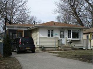 626 Summit Ave, Waterloo, IA 50701