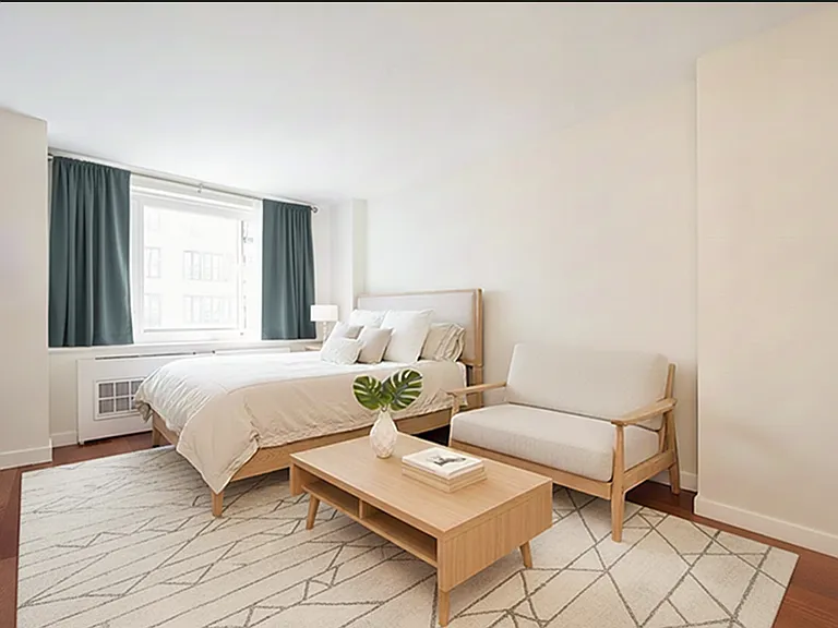 121 E 23rd St #3F — Photo 2