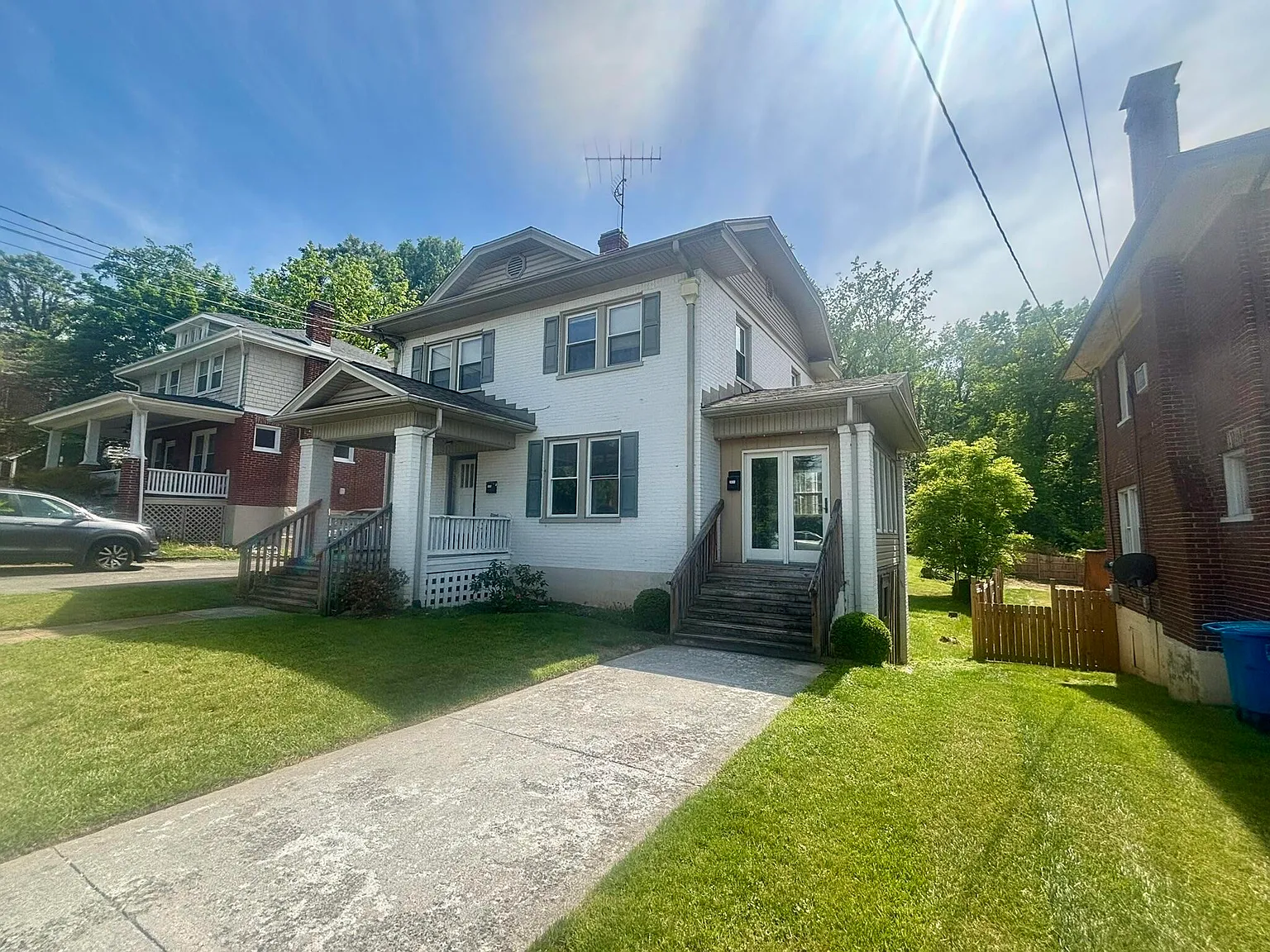 1 bed, 1.0 bath, 784 sqft, $1,100 — Photo 2