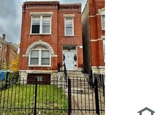 1124 S Sacramento Blvd #1, Chicago, IL 60612