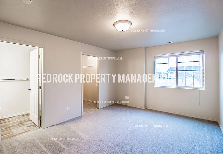 1603 N Drummond St — Photo 15