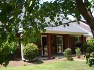 74 Camellia Ln, Madison, MS 39110