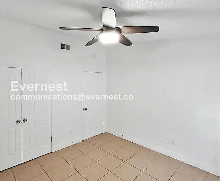 3436 Sunrise Villas Ct N — Photo 23
