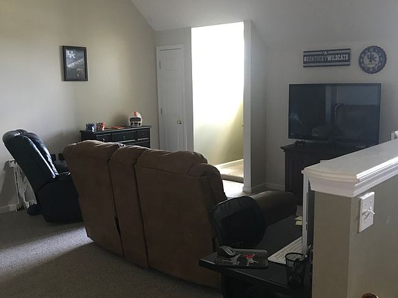 2nd image of 2543 Abby Ct