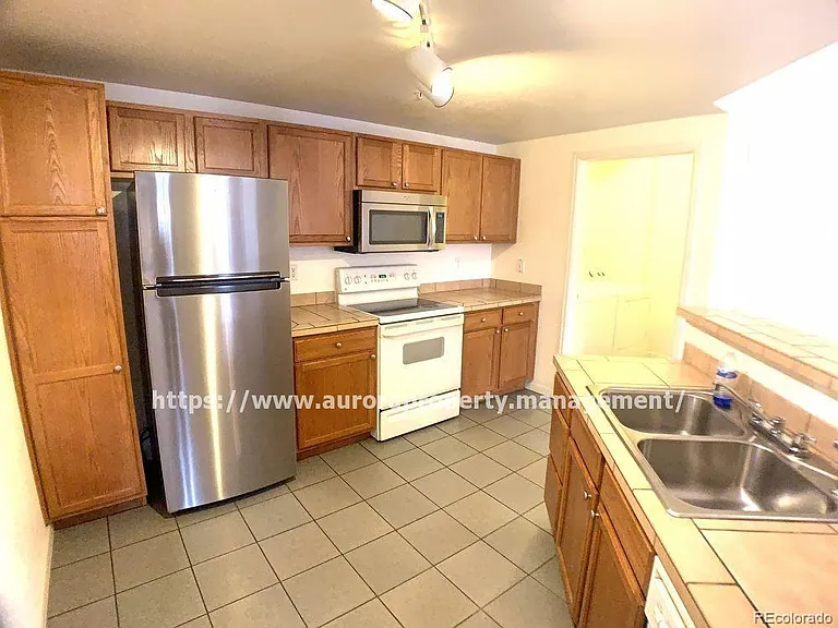 5765 N Genoa Way #1-305 — Photo 9