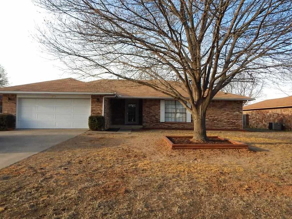 1st image of 311 Beaumont Dr