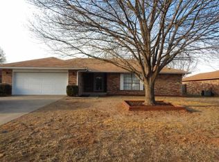 311 Beaumont Dr, Ardmore, OK 73401